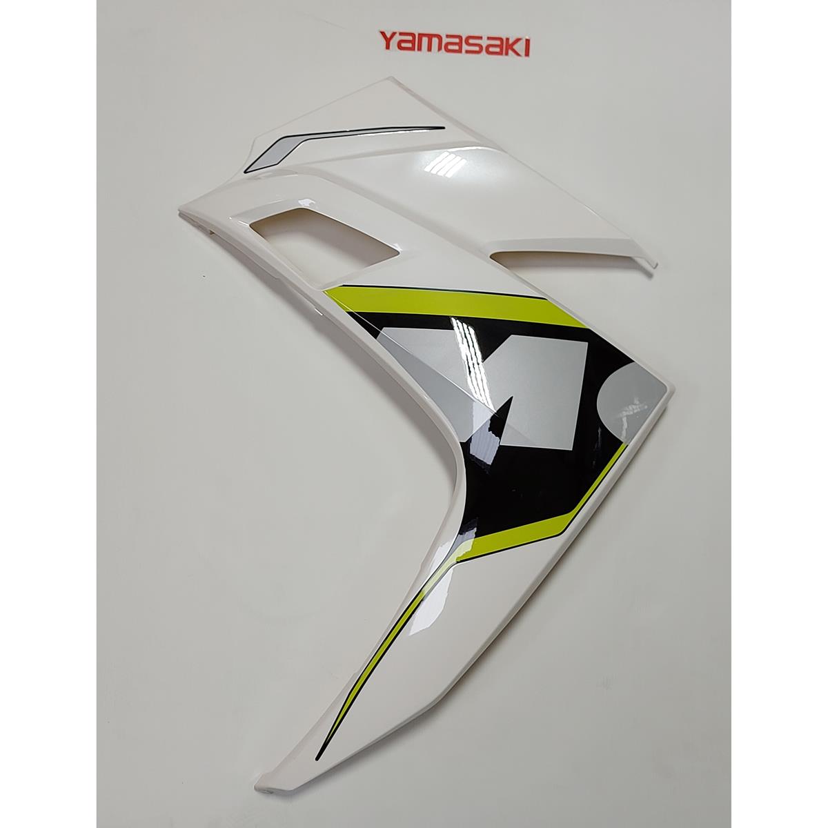 YM50-10 Lefthand Outer Centre Fairing - White