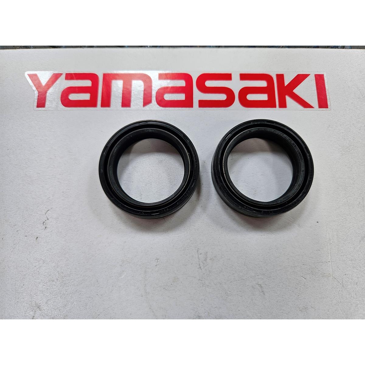 YM50-10 Fork Seals (Pair)